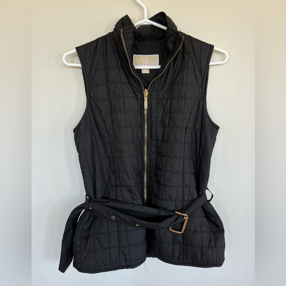 MK black&gold vest 🌟